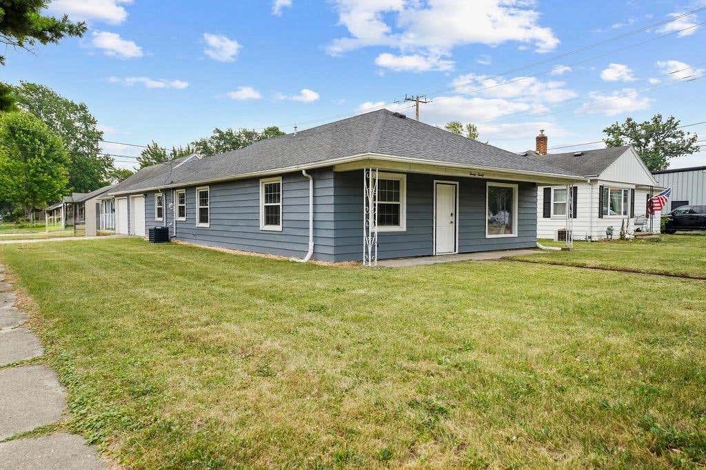 Photo of 2020 N Meade STREET, Appleton, WI 54911 (MLS # 50329907)