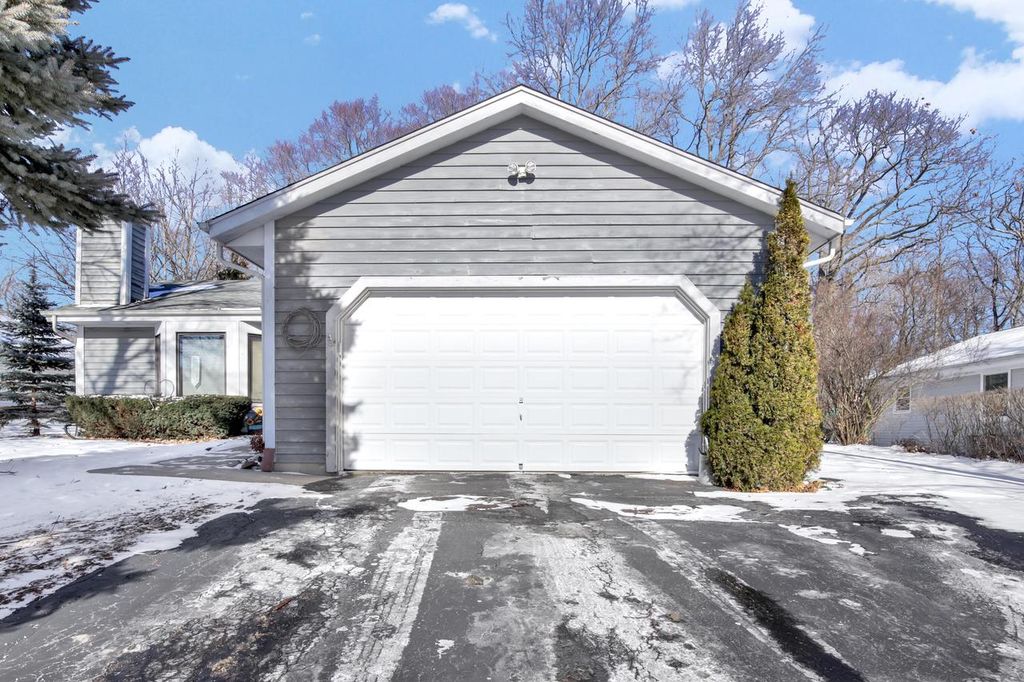 Photo of 810 E Marquette AVENUE, Oak Creek, WI 53154 (MLS # 1948086)