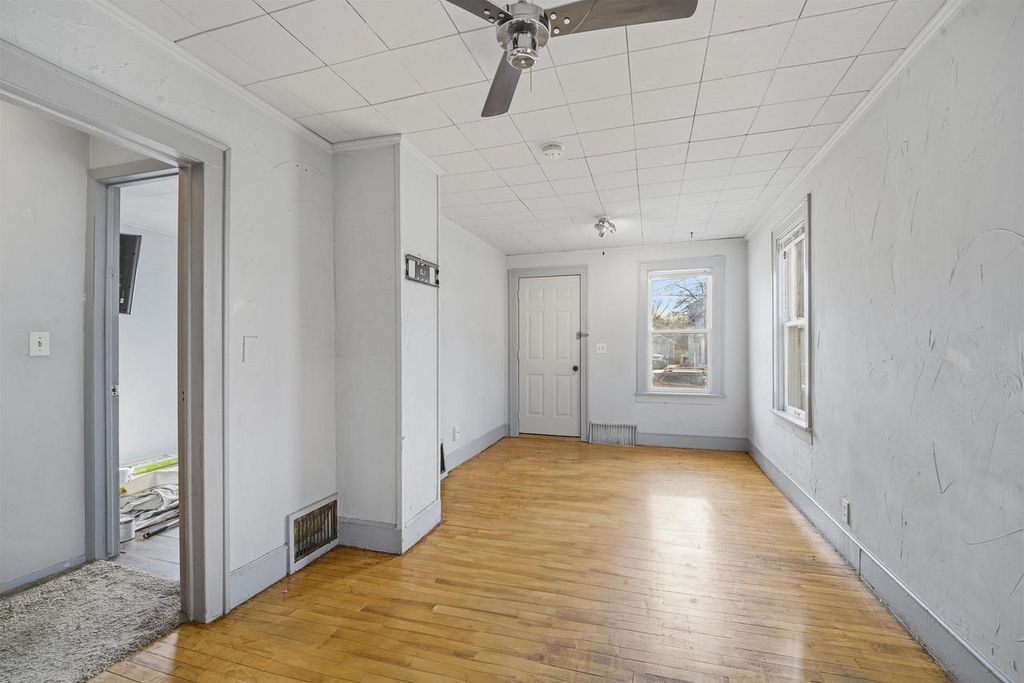 Photo of 528 E Maple STREET, Appleton, WI 54915 (MLS # 50319906)