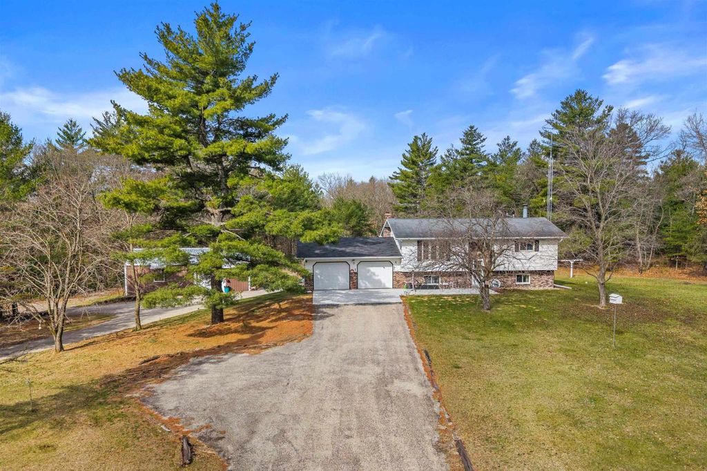 Photo of 1211 18th DRIVE, Arkdale, WI 54613 (MLS # 2018131)