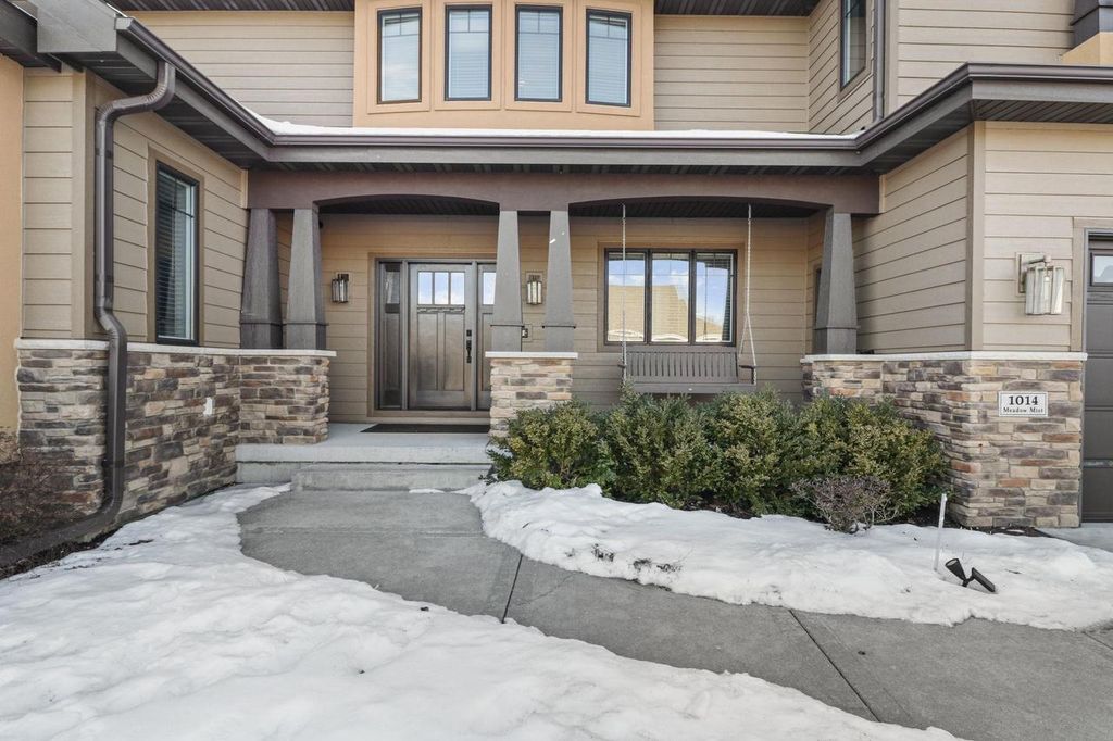 Photo of 1014 Meadow Mist ROAD, Middleton, WI 53562 (MLS # 2016084)