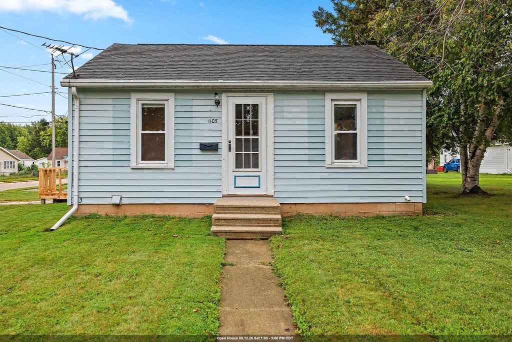 Photo of 1105 W Grant STREET, Appleton, WI 54914 (MLS # 50332431)