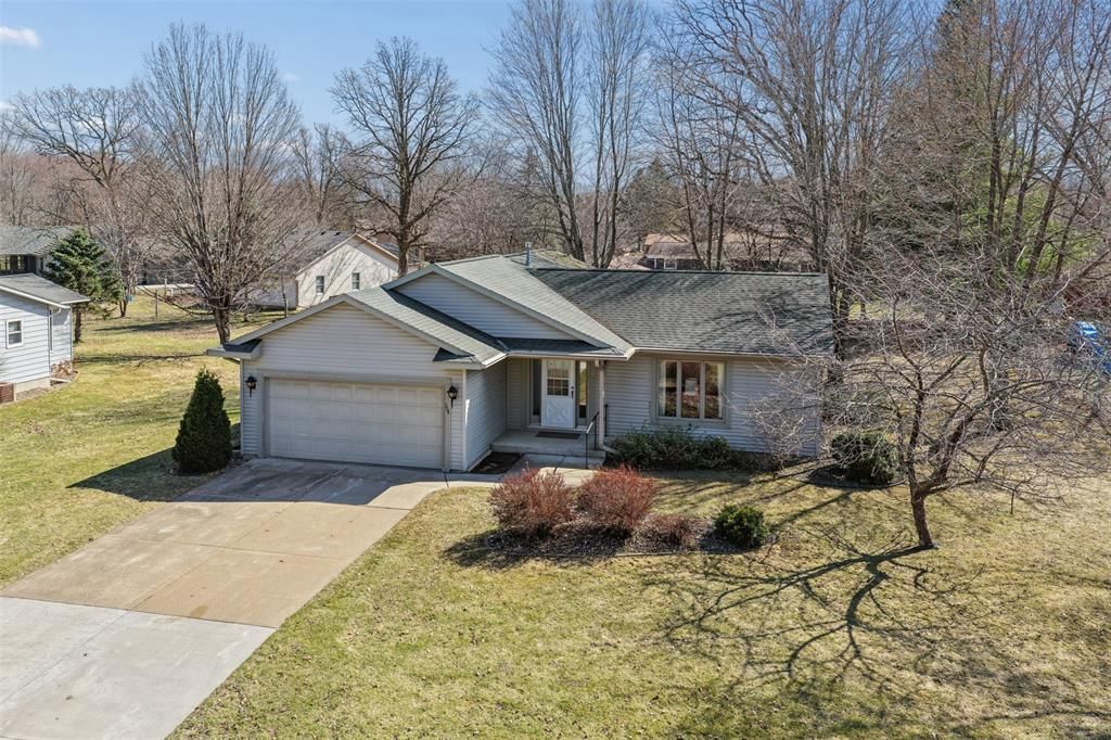 Photo of 304 Spruce DRIVE, Woodville, WI 54028 (MLS # 1599830)