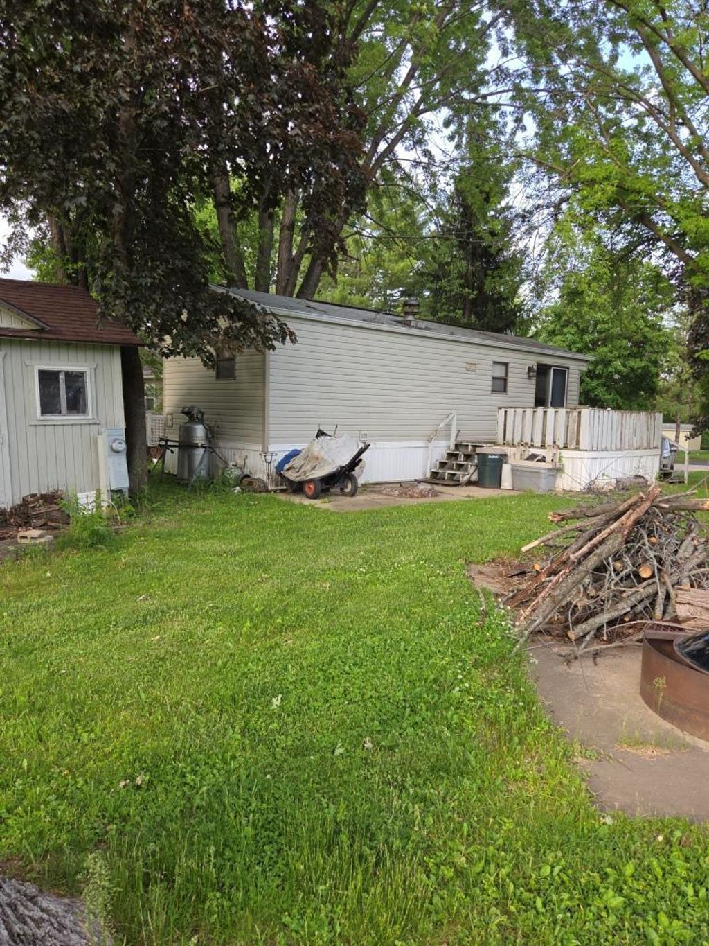 Photo of 381 Skyline DRIVE, Edgerton, WI 53534 (MLS # 2023742)
