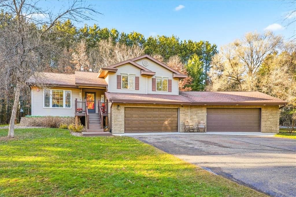 Photo of 6851 550th STREET, Menomonie, WI 54751 (MLS # 1597172)