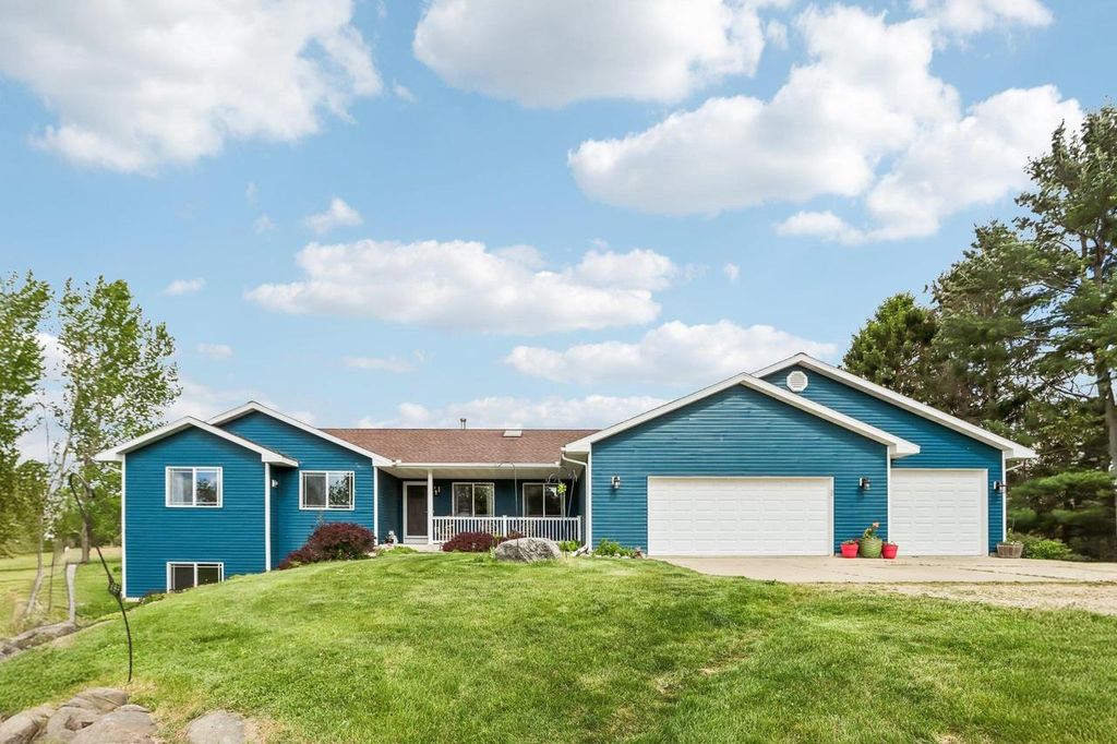 Photo of 2620 County Highway W ROAD, Stoughton, WI 53589 (MLS # 2023306)