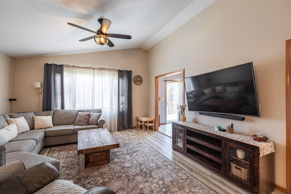 Photo of 1004 Remington DRIVE, Holmen, WI 54636 (MLS # 1951573)