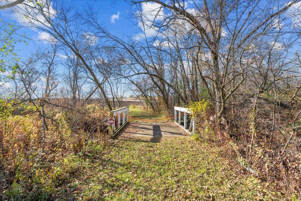 Photo of W5197 Green Tree ROAD, Plymouth, WI 53073 (MLS # 1942440)