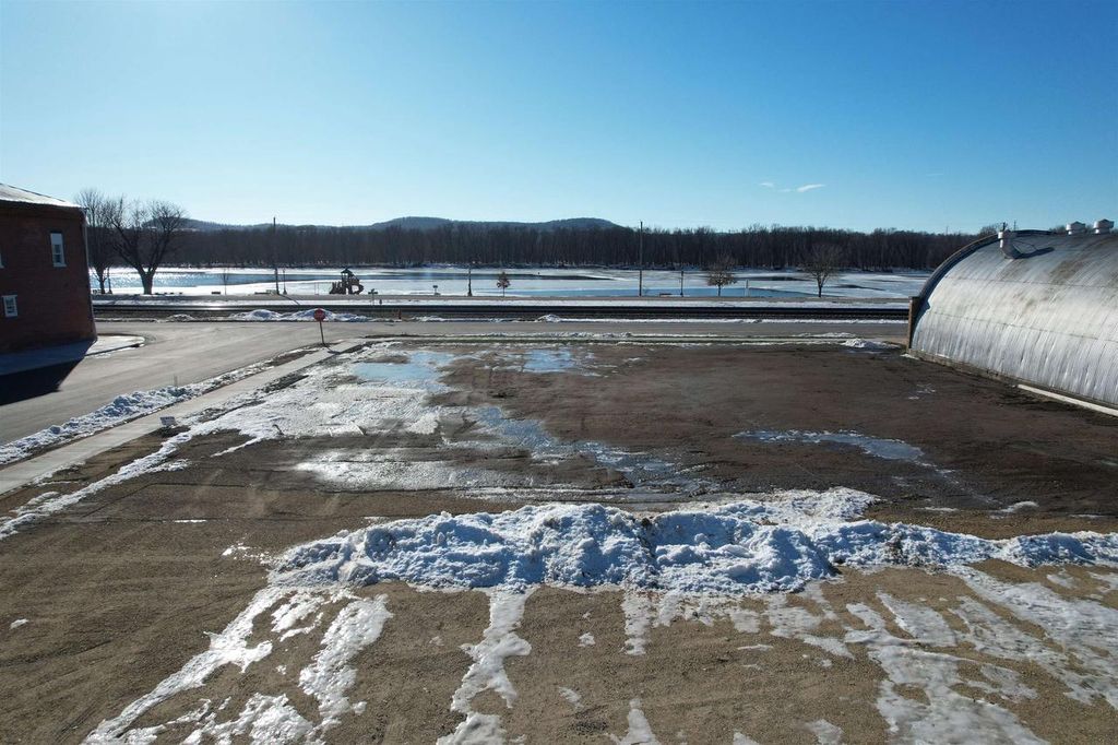 Photo of 205 Frederick STREET, Cassville, WI 53806 (MLS # 2013139)