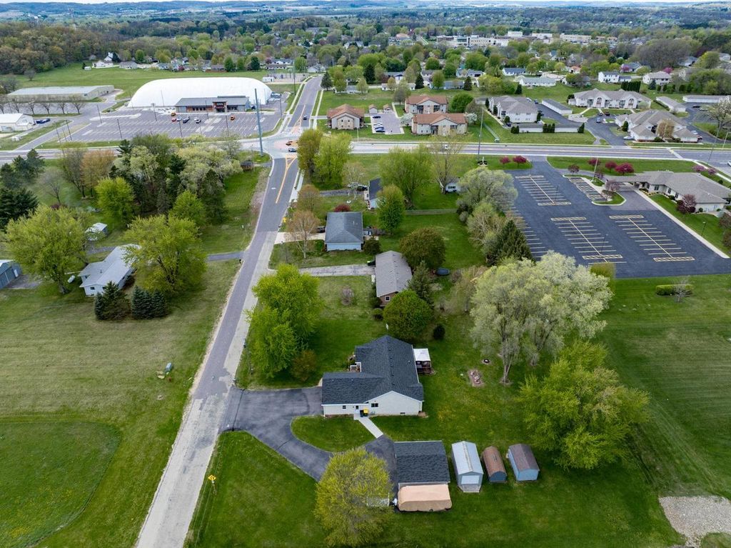 Photo of E6649 Fawn Valley DRIVE, Reedsburg, WI 53959 (MLS # 2022713)