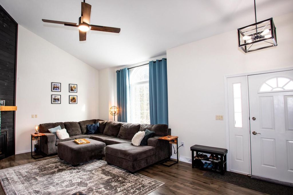 Photo of 2564 Fox Ridge COURT, Sheboygan, WI 53081 (MLS # 1948582)