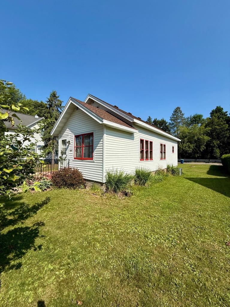 Photo of 804 Stark STREET, Wausau, WI 54403 (MLS # 22603483)