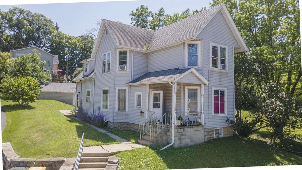 Photo of 309 W Fond du Lac STREET, Ripon, WI 54971 (MLS # 50330672)