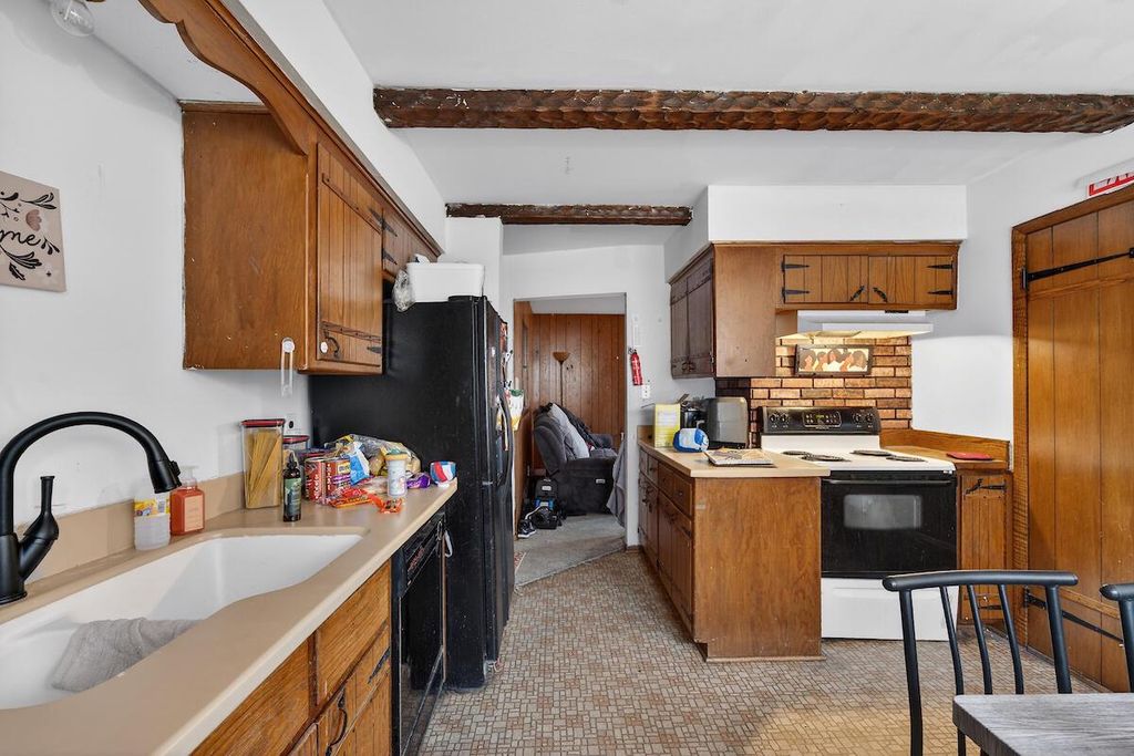 Photo of 6909 N 42nd STREET, Milwaukee, WI 53209 (MLS # 1953029)