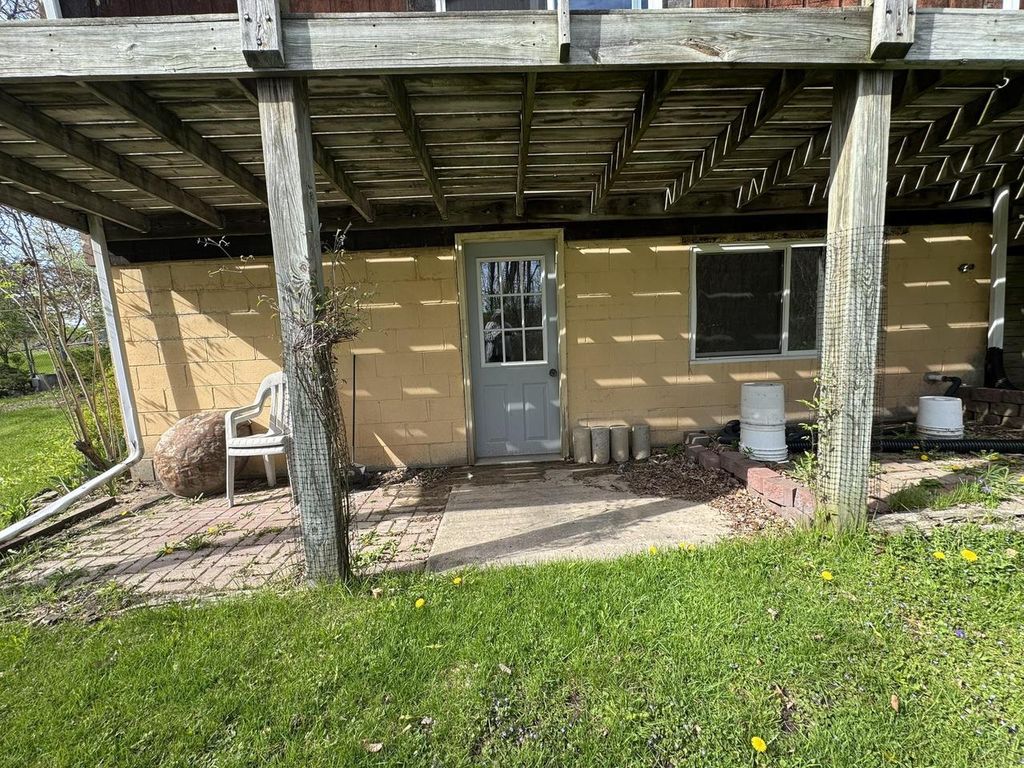 Photo of W1235 County Rd V, Berlin, WI 54923 (MLS # 50324445)