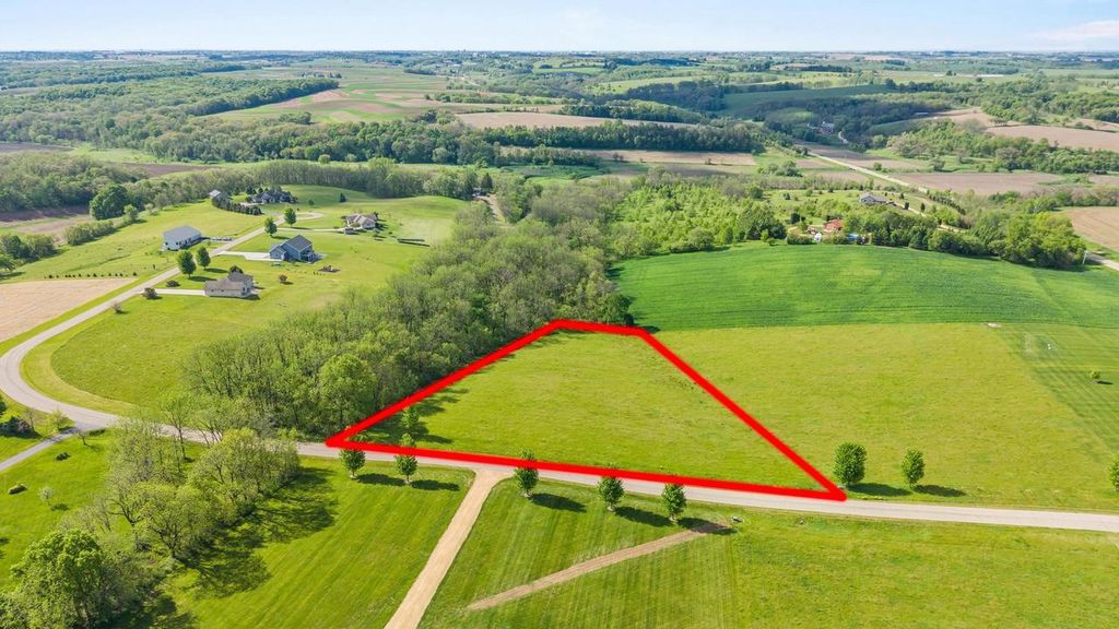 Photo of Lot 16 Lightning Ridge Rd, Monroe, WI 53566 (MLS # 2023877)