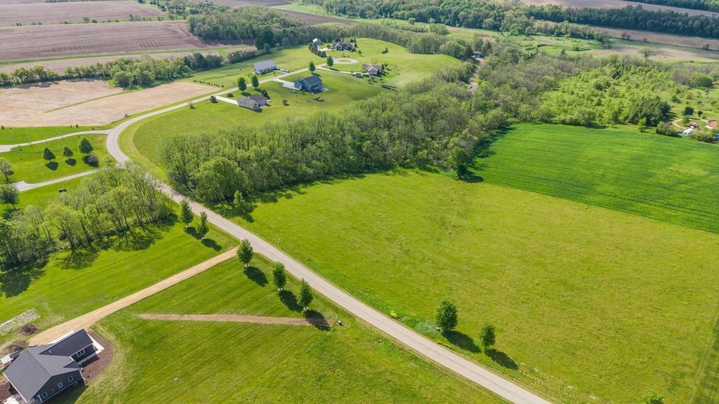 Photo of Lot 16 Lightning Ridge Rd, Monroe, WI 53566 (MLS # 2023877)