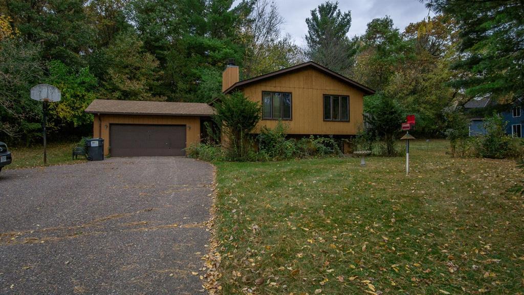 Photo of 1003 S Willson DRIVE, Altoona, WI 54720 (MLS # 1605997)