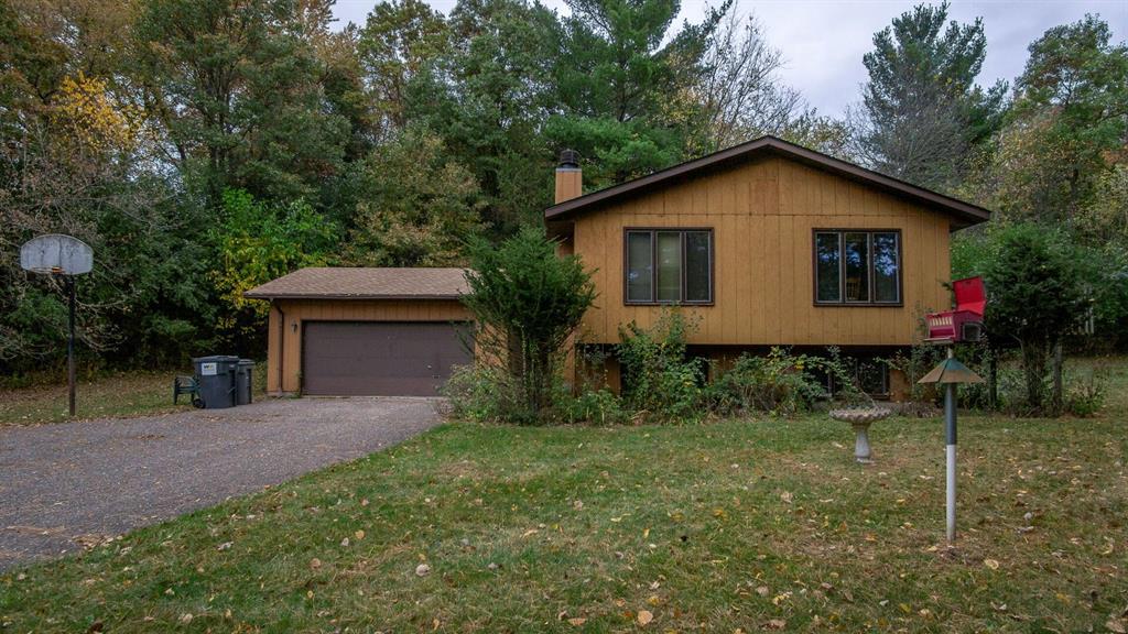 Photo of 1003 S Willson DRIVE, Altoona, WI 54720 (MLS # 1605997)