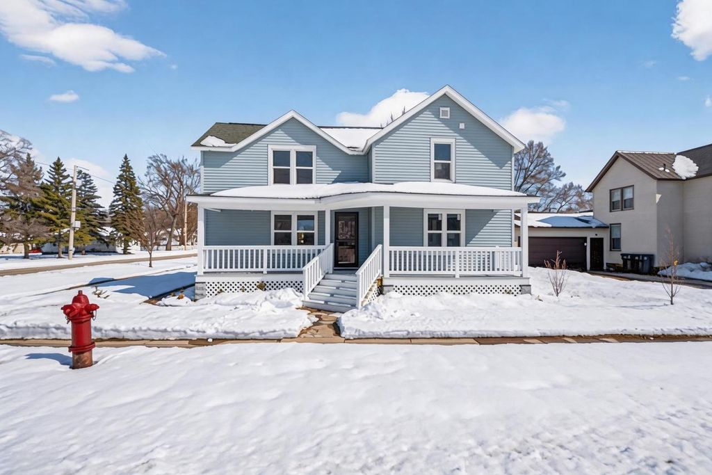 Photo of 210 N Farmer STREET, Princeton, WI 54968 (MLS # 2018956)