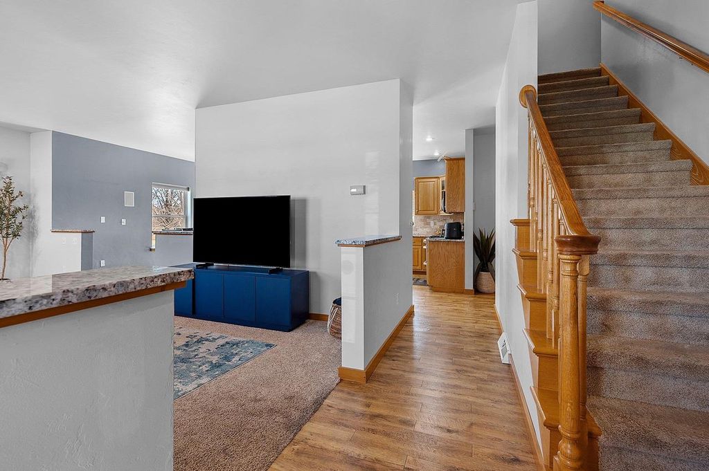 Photo of 515 Winding Waters WAY, De Pere, WI 54115 (MLS # 50323365)
