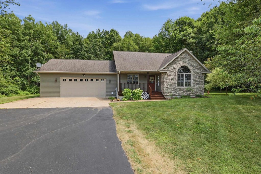 Photo of 203651 Harmony LANE, Mosinee, WI 54455 (MLS # 22603803)