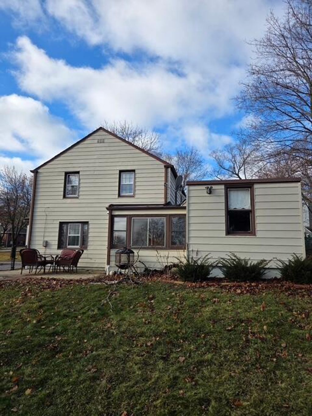 Photo of 5596 Arrowwood STREET, Greendale, WI 53129 (MLS # 1947216)