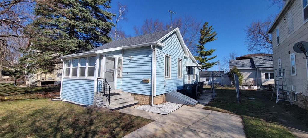 Photo of 177 Brush STREET, Fond Du Lac, WI 54935 (MLS # 50323221)