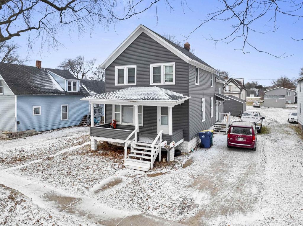 Photo of 1322 S Broadway, Green Bay, WI 54304 (MLS # 50320282)