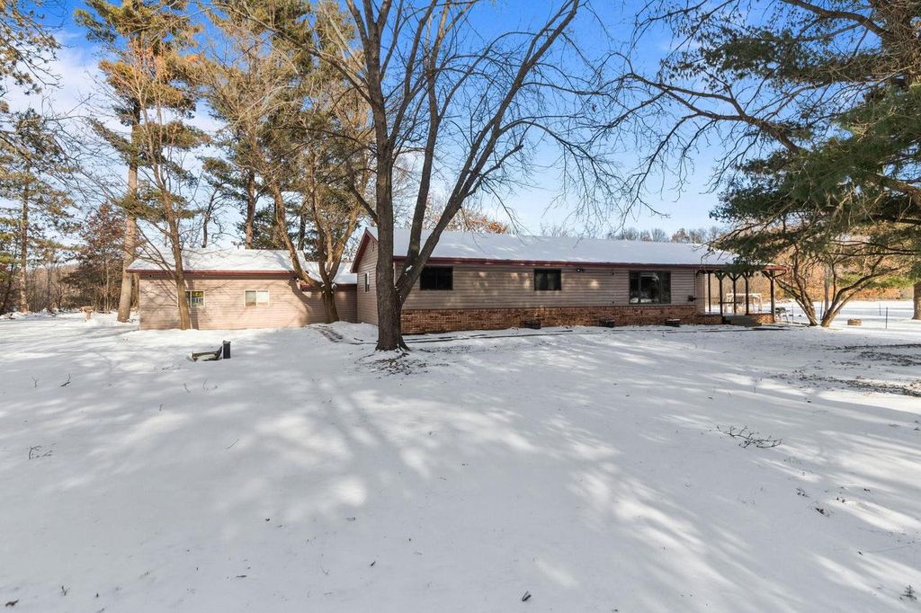Photo of N1296 Hwy E Ave, Redgranite, WI 54970 (MLS # 50320252)