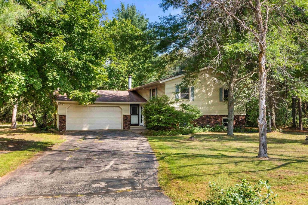 Photo of 3182 Swanson ROAD, Wisconsin Rapids, WI 54495 (MLS # 22604267)