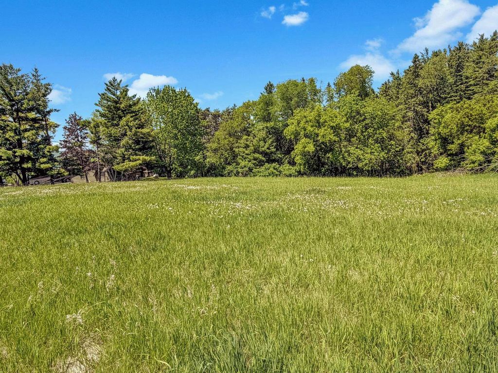 Photo of L 733 Green Knoll DRIVE, La Valle, WI 53941 (MLS # 2024727)