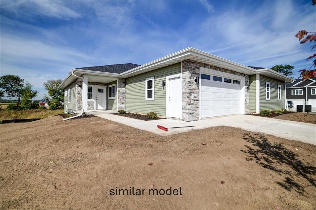 Photo of 2901 Blue Grass DRIVE, Stoughton, WI 53589 (MLS # 2014729)