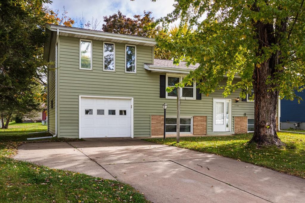 Photo of 1310 Butts AVENUE, Tomah, WI 54660 (MLS # 1940589)