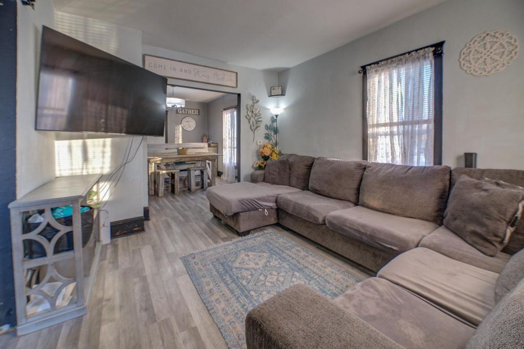 Photo of 1617 Wisconsin AVENUE, Beloit, WI 53511 (MLS # 2015399)