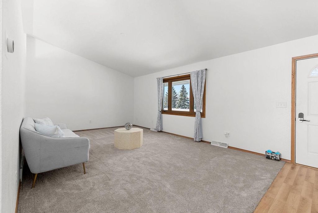 Photo of 1001 County Road V, Fond Du Lac, WI 54935 (MLS # 50319550)