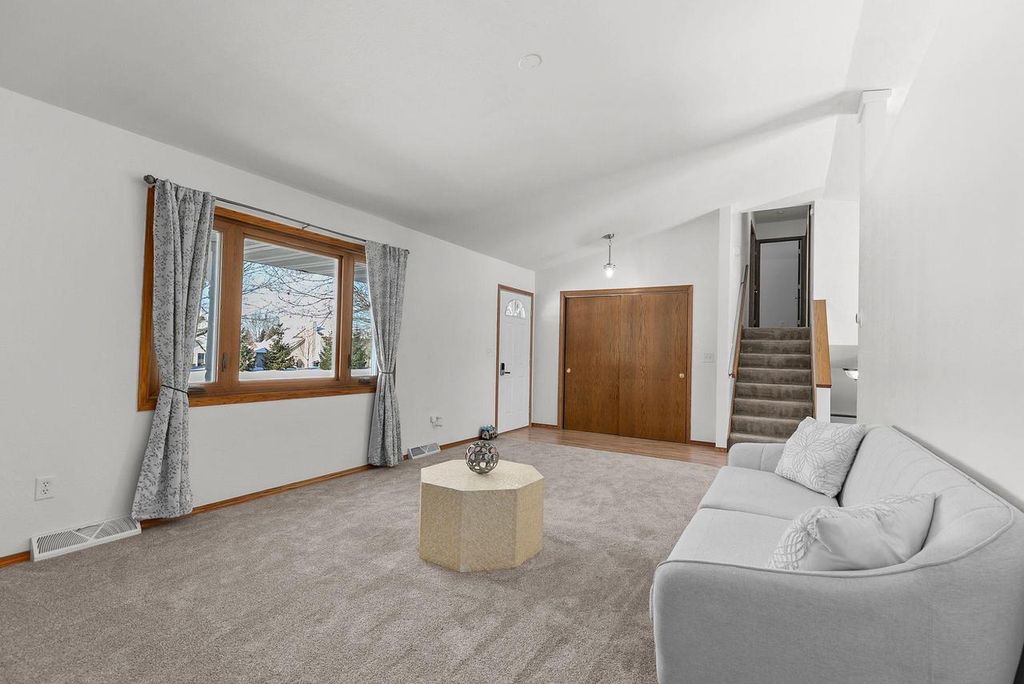 Photo of 1001 County Road V, Fond Du Lac, WI 54935 (MLS # 50319550)