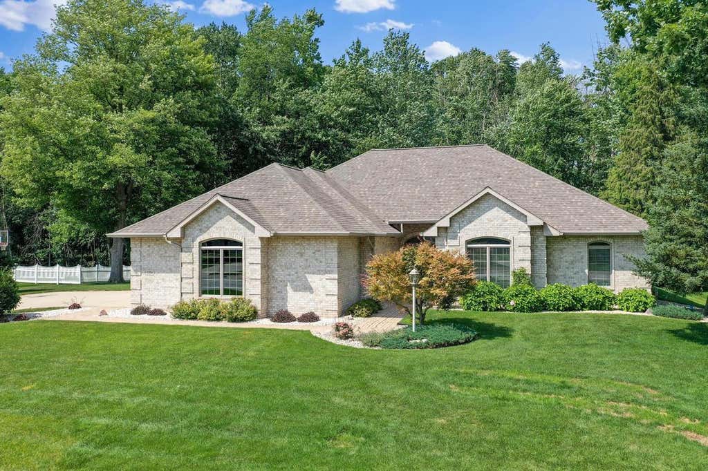 Photo of 1184 Pleasant Valley DRIVE, Oneida, WI 54155 (MLS # 50329987)