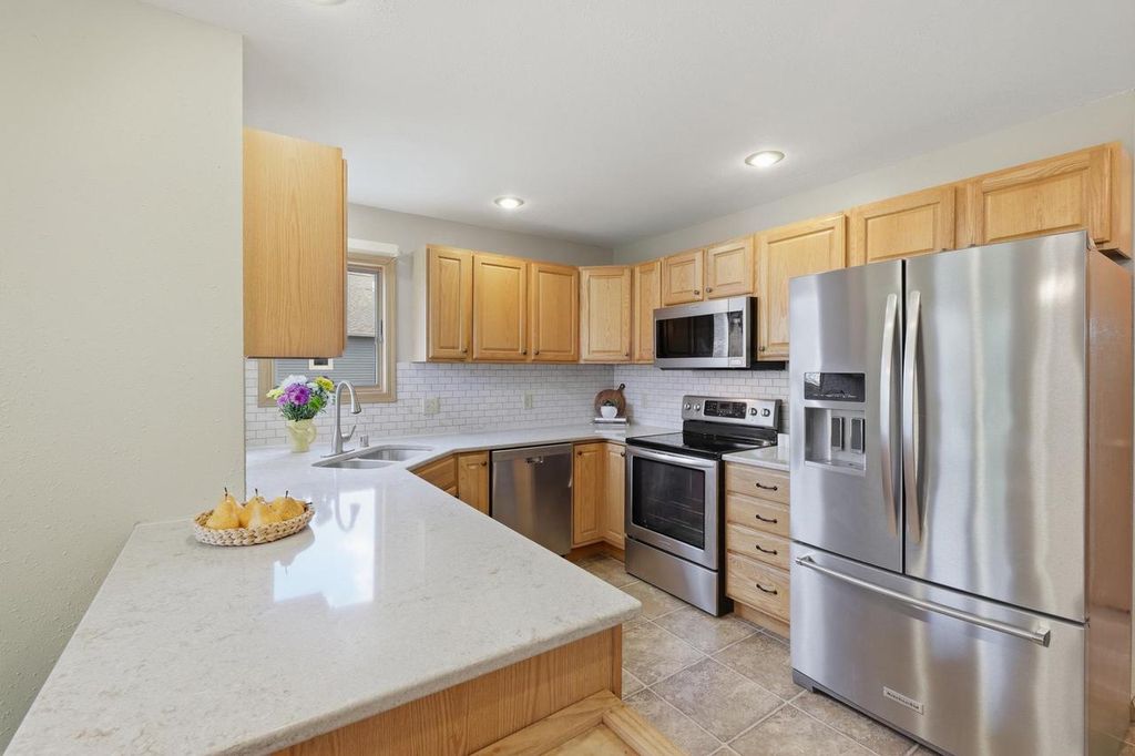 Photo of 1609 Oakridge WAY, Stoughton, WI 53589 (MLS # 2019200)