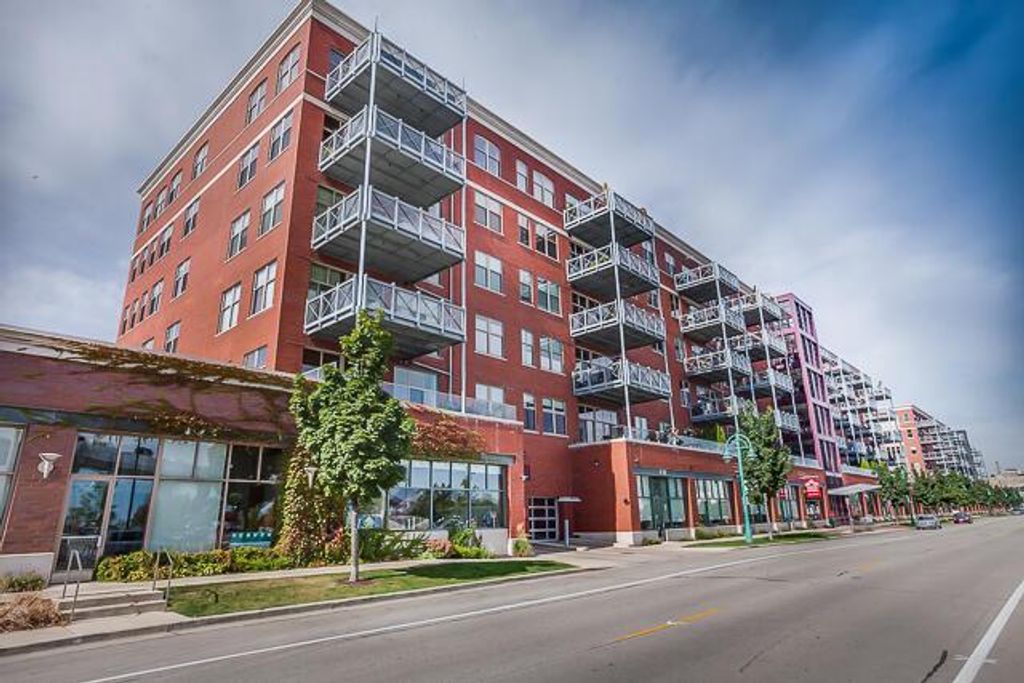 Photo of 601 E Erie STREET #314, Milwaukee, WI 53202 (MLS # 1963180)