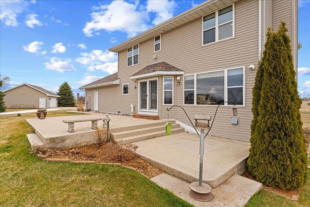 Photo of 5772 Blahnik ROAD, Denmark, WI 54208 (MLS # 50323142)