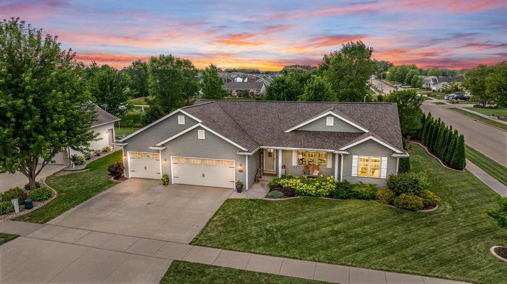 Photo of 4301 Fieldcrest DRIVE, Kaukauna, WI 54130 (MLS # 50331175)