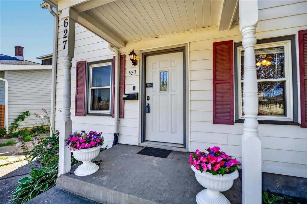 Photo of 627 S Center STREET, Beaver Dam, WI 53916 (MLS # 2030132)