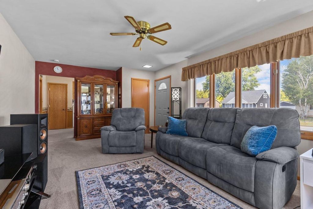 Photo of 606 Bragg STREET, Fond Du Lac, WI 54935 (MLS # 50327407)