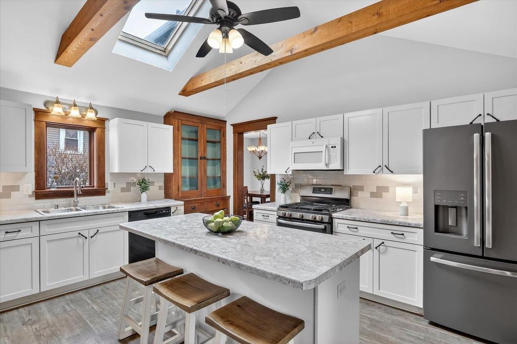 Photo of 309 N Main STREET, Edgerton, WI 53534 (MLS # 2018217)