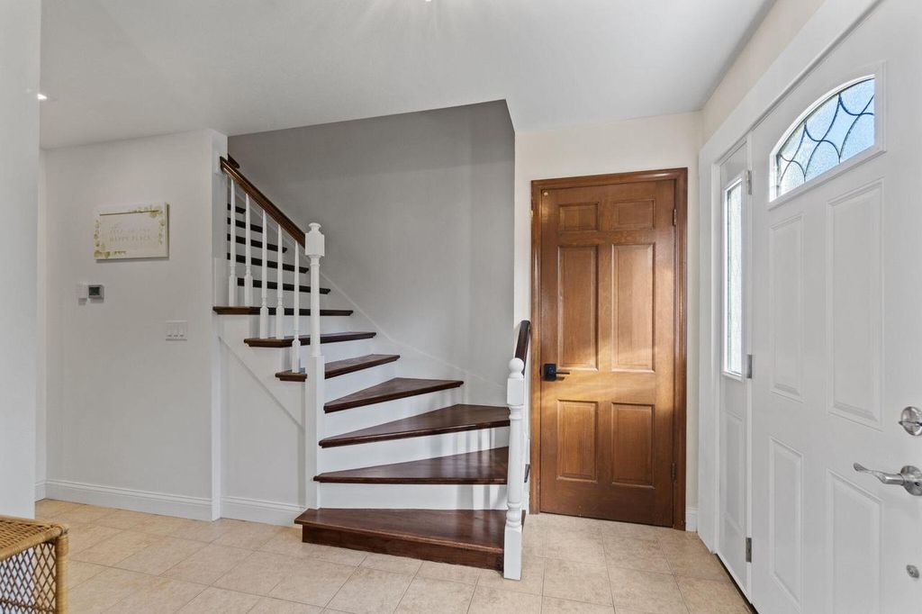 Photo of 2746 Manor AVENUE, Mount Pleasant, WI 53406 (MLS # 1938924)