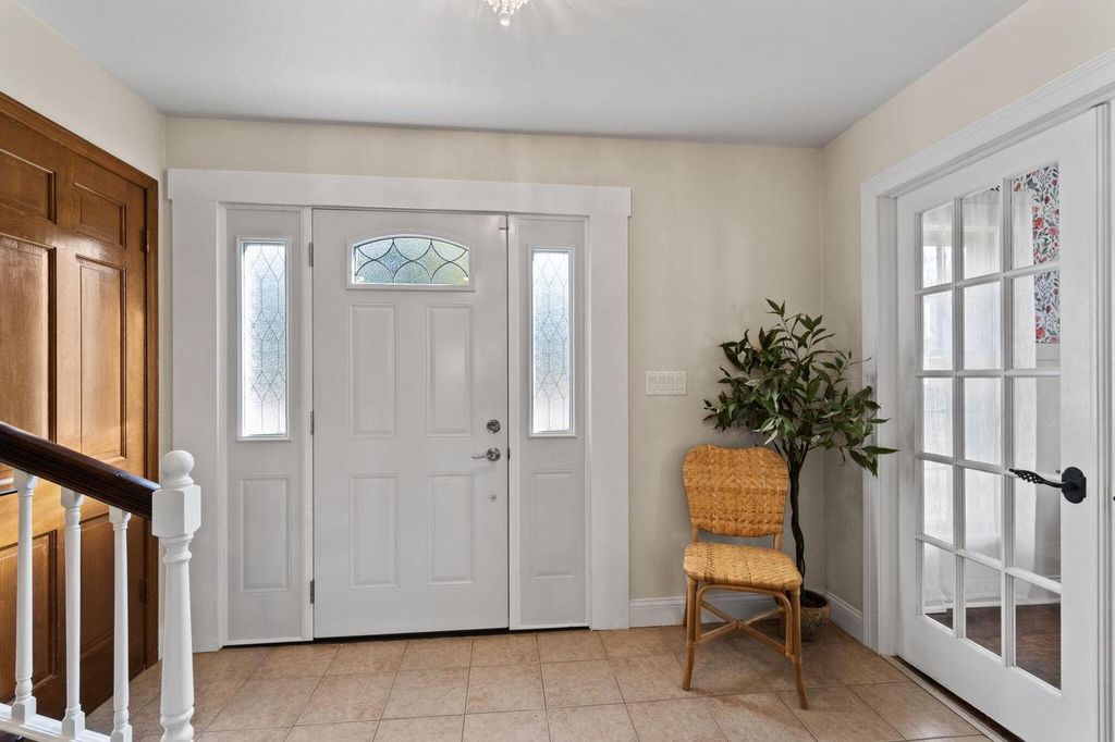 Photo of 2746 Manor AVENUE, Mount Pleasant, WI 53406 (MLS # 1938924)