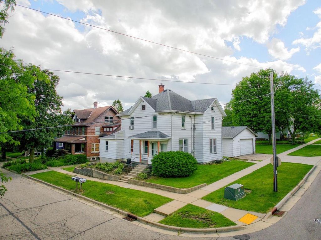 Photo of 901-903 2nd STREET, New Glarus, WI 53574 (MLS # 2026301)