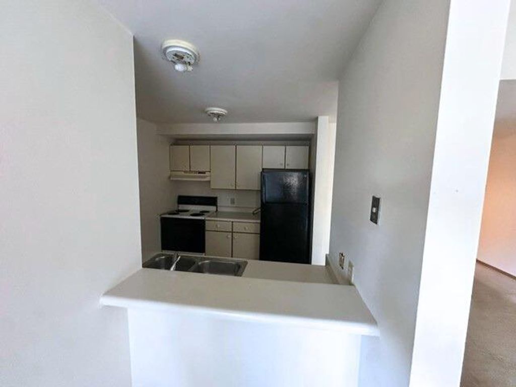 Photo of 1004 N Sunnyvale LANE #K, Madison, WI 53713 (MLS # 2013377)