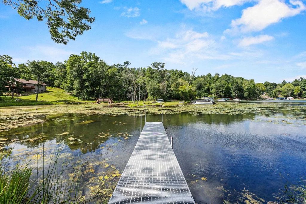 Photo of W5070 W Long Lake ROAD, Waupaca, WI 54981 (MLS # 50321278)